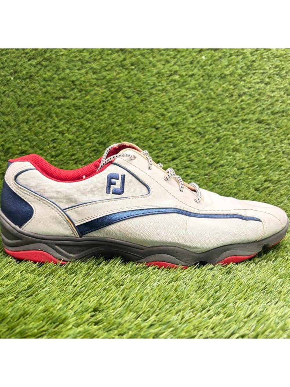 FootJoy SuperLites Mens Size 11 White Blue Leather Athletic Spikes Golf Shoes